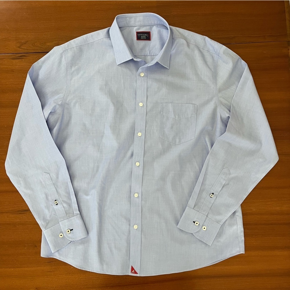 🌟 UNTUCKit Atlanta Braves Button Down Shirt – Men’s XL ⚾ Classic | Baseball - Picture 5 of 12